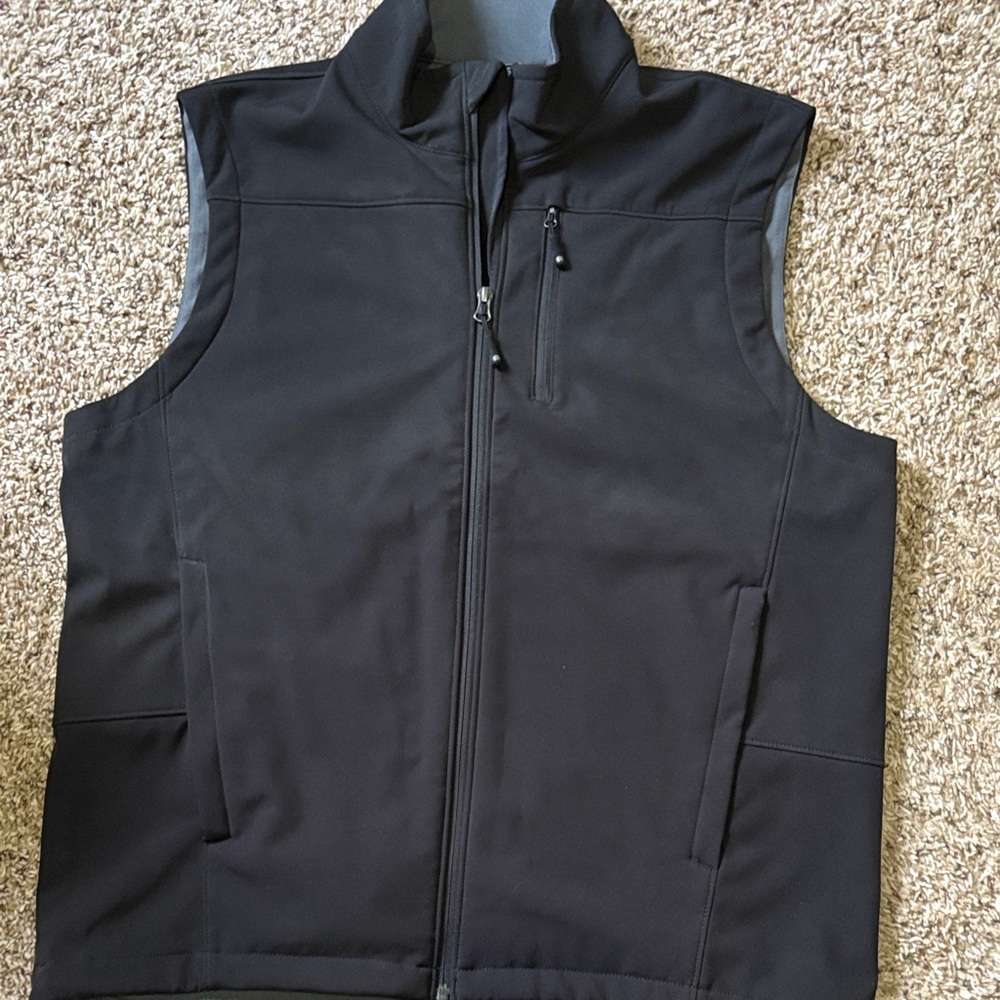 Men's Black Softshell Vest